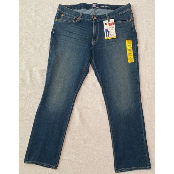NWT Signature Levi Strauss modern straight women’s jeans - Picture 1 of 6